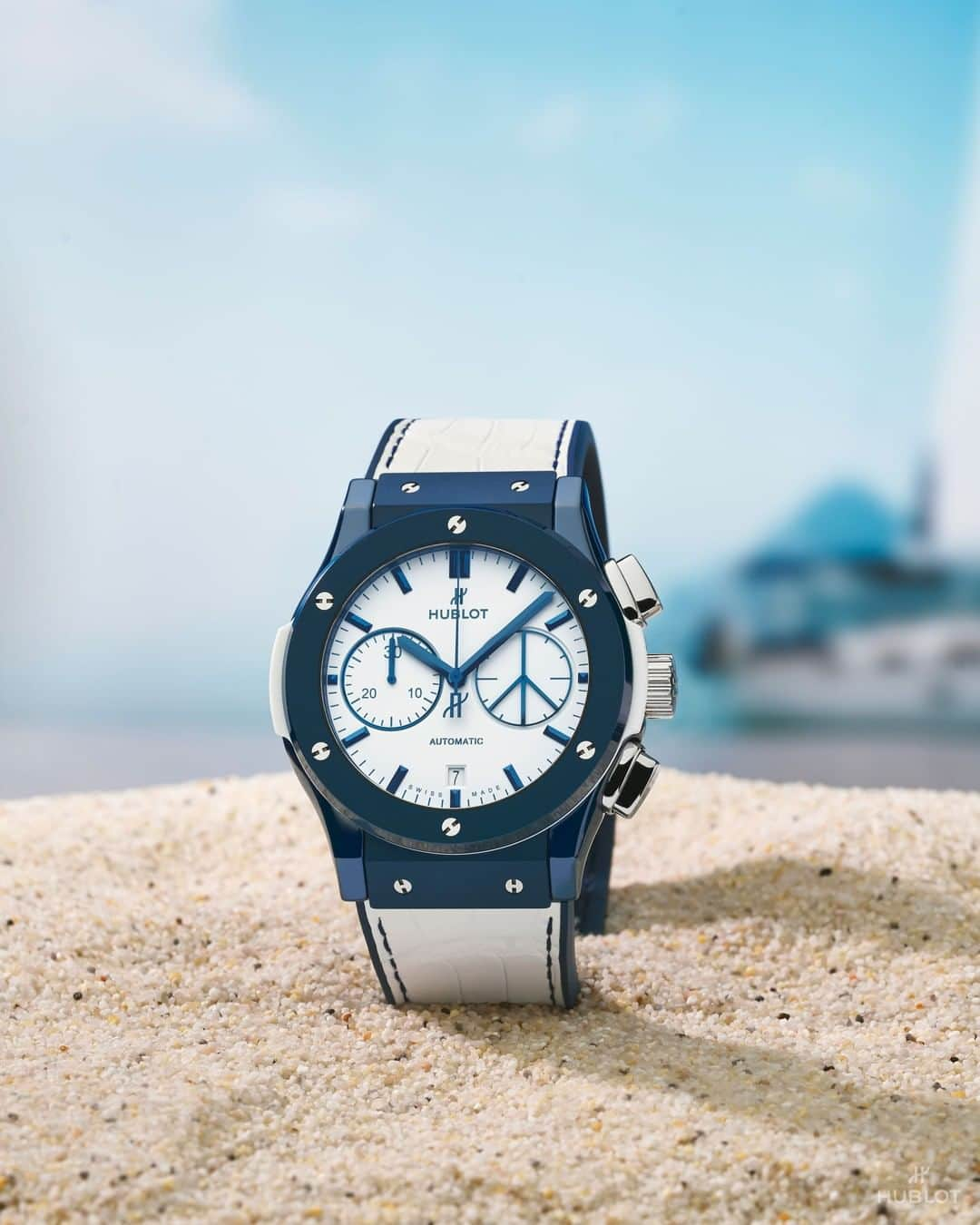 ウブロさんのインスタグラム写真 - (ウブロInstagram)「#ClassicFusionIbiza. A horological dedication to the enchantment of Ibiza, and a way to treat yourself to celebrate the summer. #HublotLovesIbiza #HublotLovesSummer」7月31日 23時03分 - hublot