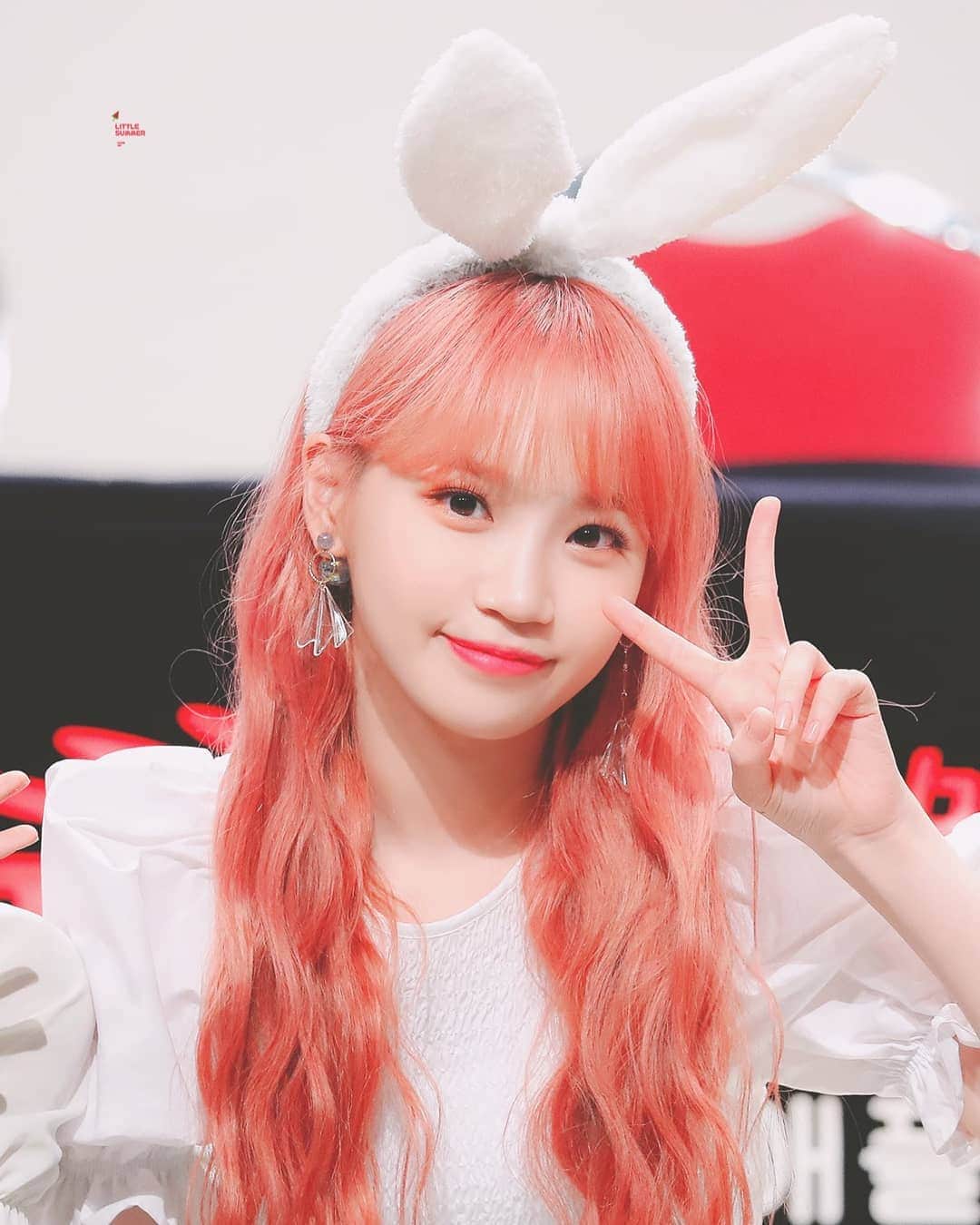 キム・チェウォンのインスタグラム：「[🥀]ㅡ; happy birthday! 💞💞 I hope you always be healthy and have a great day for today, since it's yours! and may God bless you and us for this new month! stay healthy ❤ ㅡ 190505 © _Littlesummer_ #김채원 #채원 #아이즈원 #프로듀스48 #울림 #KIMCHAEWON #CHAEWON #IZONE #PRODUCE48 #WOOLLIM #KPOP」