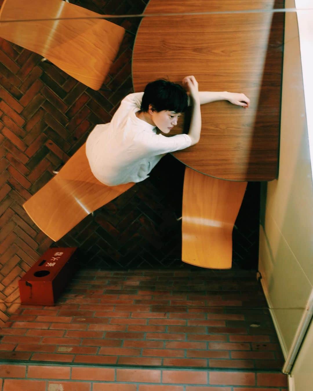 のインスタグラム：「. . . 本日より営業時間変更しております。 . . photo..トヲル model..しお . . #gr_meet_japan」