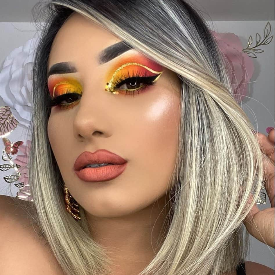 LiveGlamさんのインスタグラム写真 - (LiveGlamInstagram)「@candylover89 looks caliente 🔥 in our “Peach Bellini” lippie 👄 Get your hands on this summery shade at LiveGlam.com/Shop 💄#LiveGlamFam」8月1日 1時06分 - liveglam