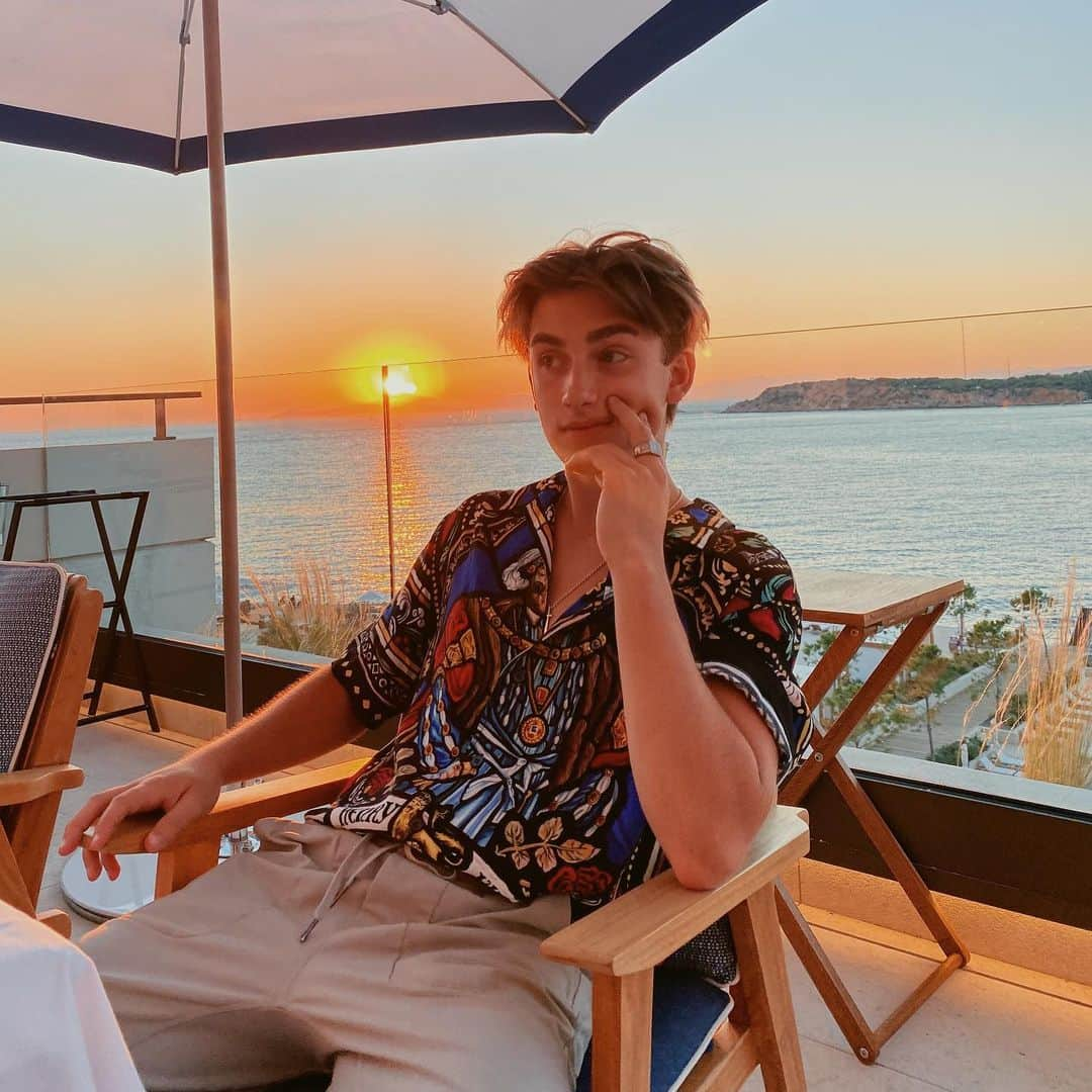 ジョニー・オーランドさんのインスタグラム写真 - (ジョニー・オーランドInstagram)「🇬🇷🇬🇷」8月1日 1時59分 - johnnyorlando