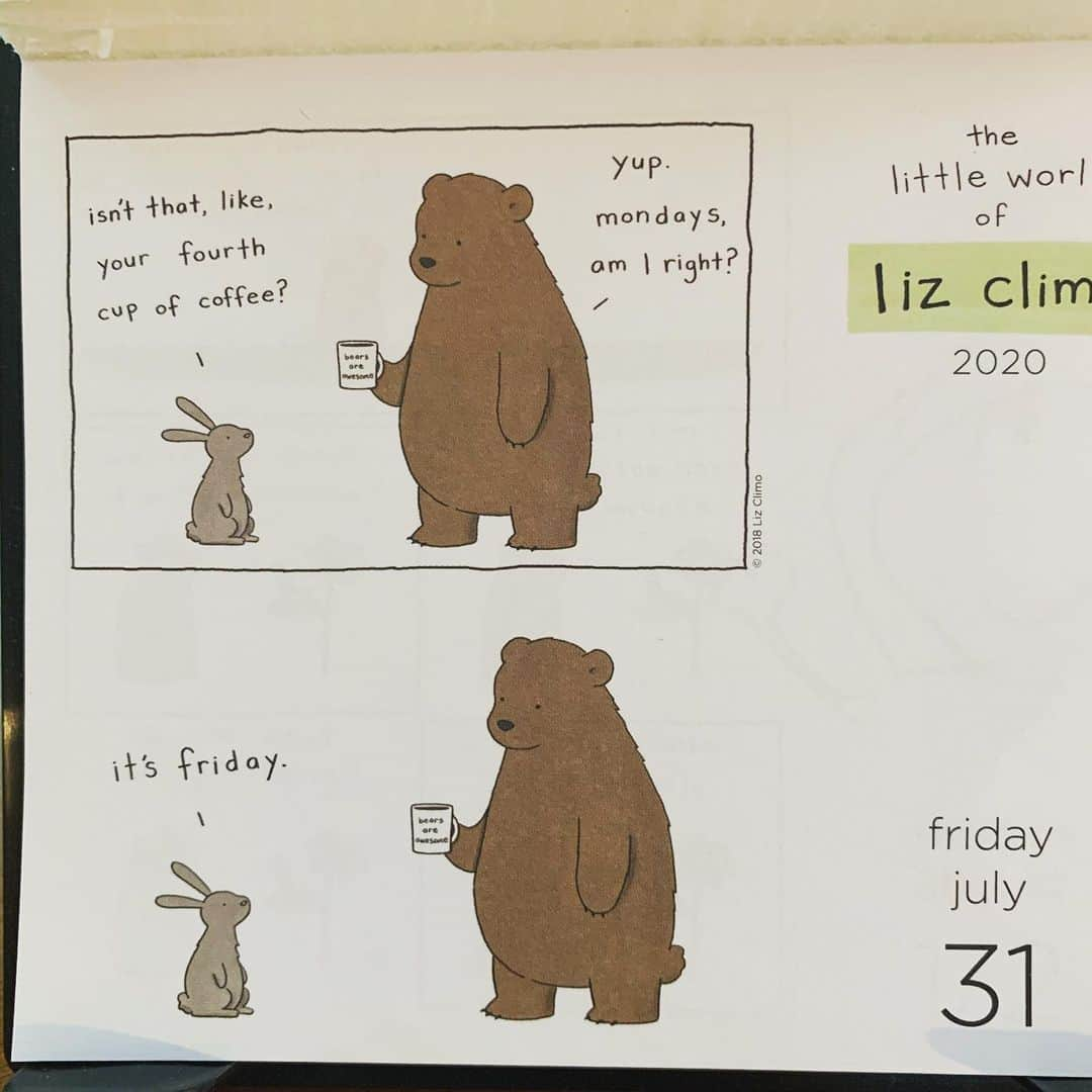 リズ・クライモさんのインスタグラム写真 - (リズ・クライモInstagram)「Happy Monday!」8月1日 2時24分 - lizclimo