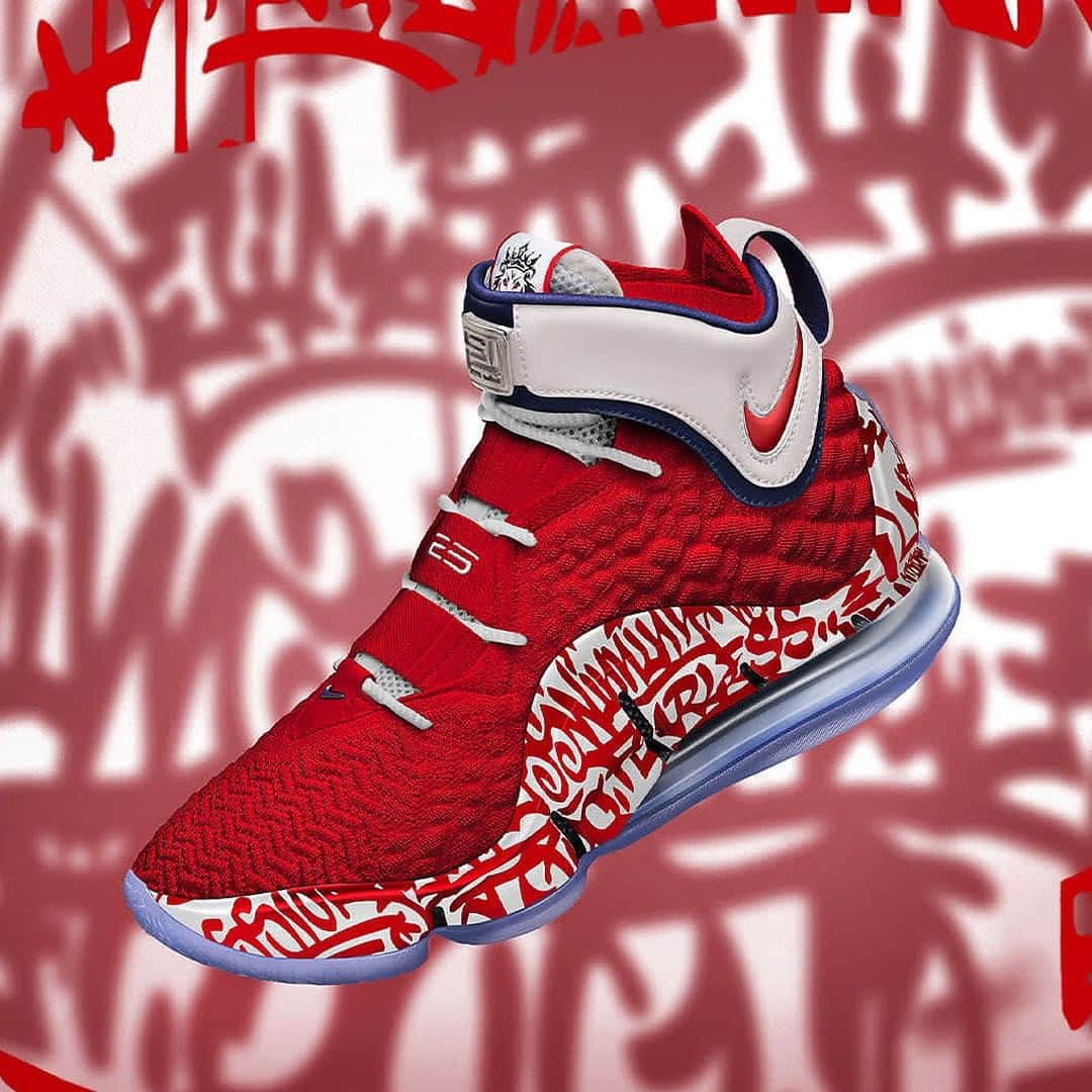 Foot Lockerさんのインスタグラム写真 - (Foot LockerInstagram)「Art on the court. #nike Lebron 17 'Graffiti' just arrived online」8月1日 4時00分 - footlocker