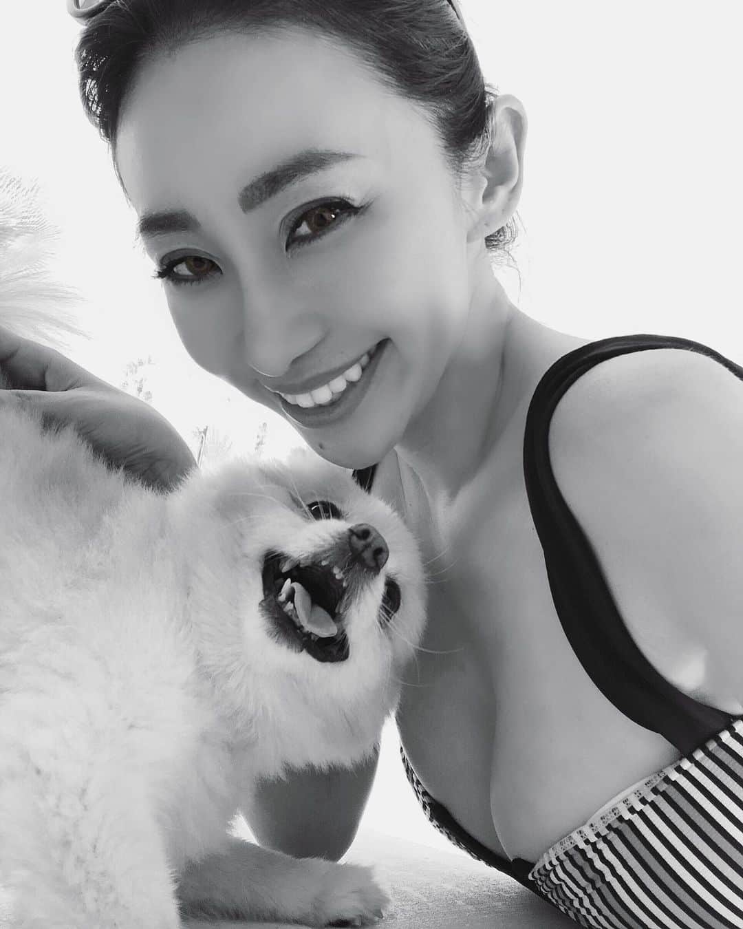 春名愛海のインスタグラム：「#Challengeaccepted  Women supporting women ❤︎ . I don’t know how many people know the meaning of posting bw photo on their Instagram. or why it started... To simply put it out, It is a way for women to raise their voice. Please look up the meaning of this challenge.  #femicide  . @seirak  . . . I nominate @nini_ama @iamseira_kk @sophiale  @kristamarieyu @candywaltrip」