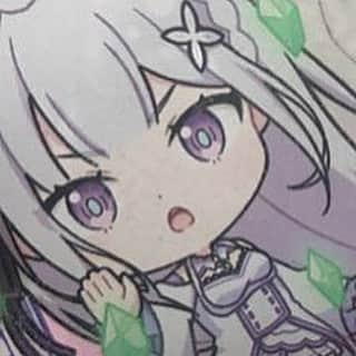 野原ちんのインスタグラム：「新しいエミリアたんです💜」