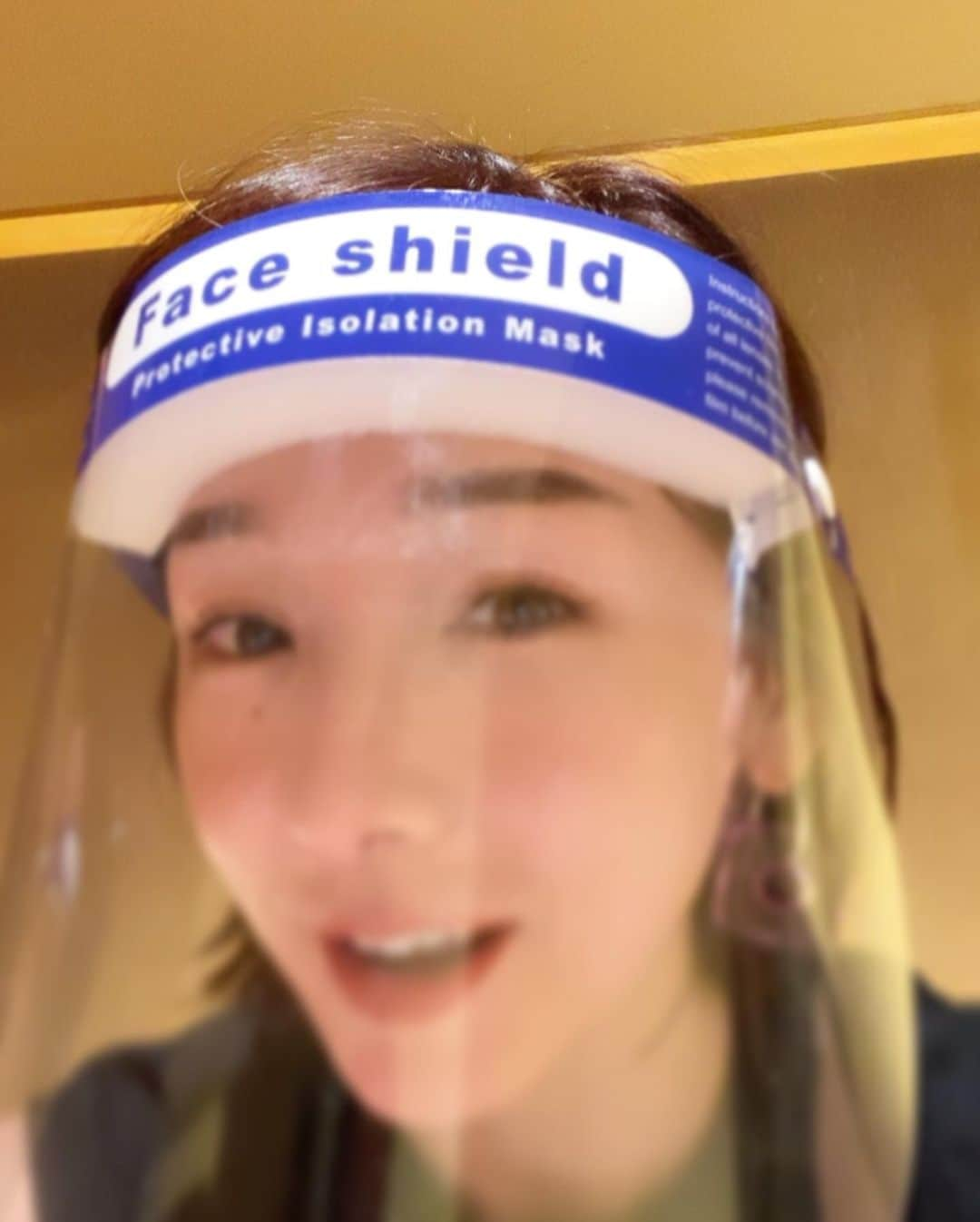 加護亜依さんのインスタグラム写真 - (加護亜依Instagram)「Thank you for this Face shield🛡 みんなが元気でよかった😣♥️  最高なママ友👩✨」8月1日 8時09分 - ai.1988kg