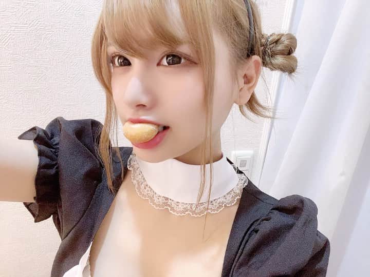 のインスタグラム：「ドーナツはあまり食べません」