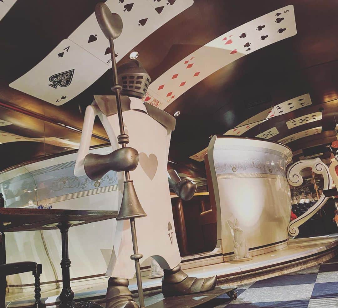 アリスのファンタジーレストランのグルメインスタ