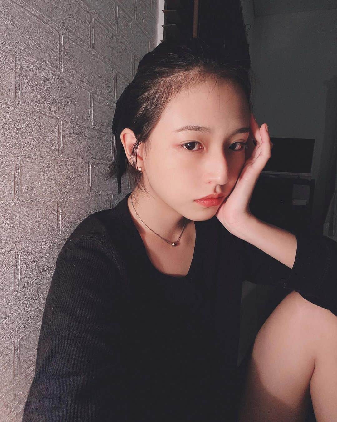 のインスタグラム：「もうポニーテール(短め)できるくらいになったよ👱🏻‍♀️」