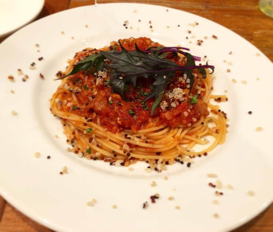 吉田早織のグルメインスタ