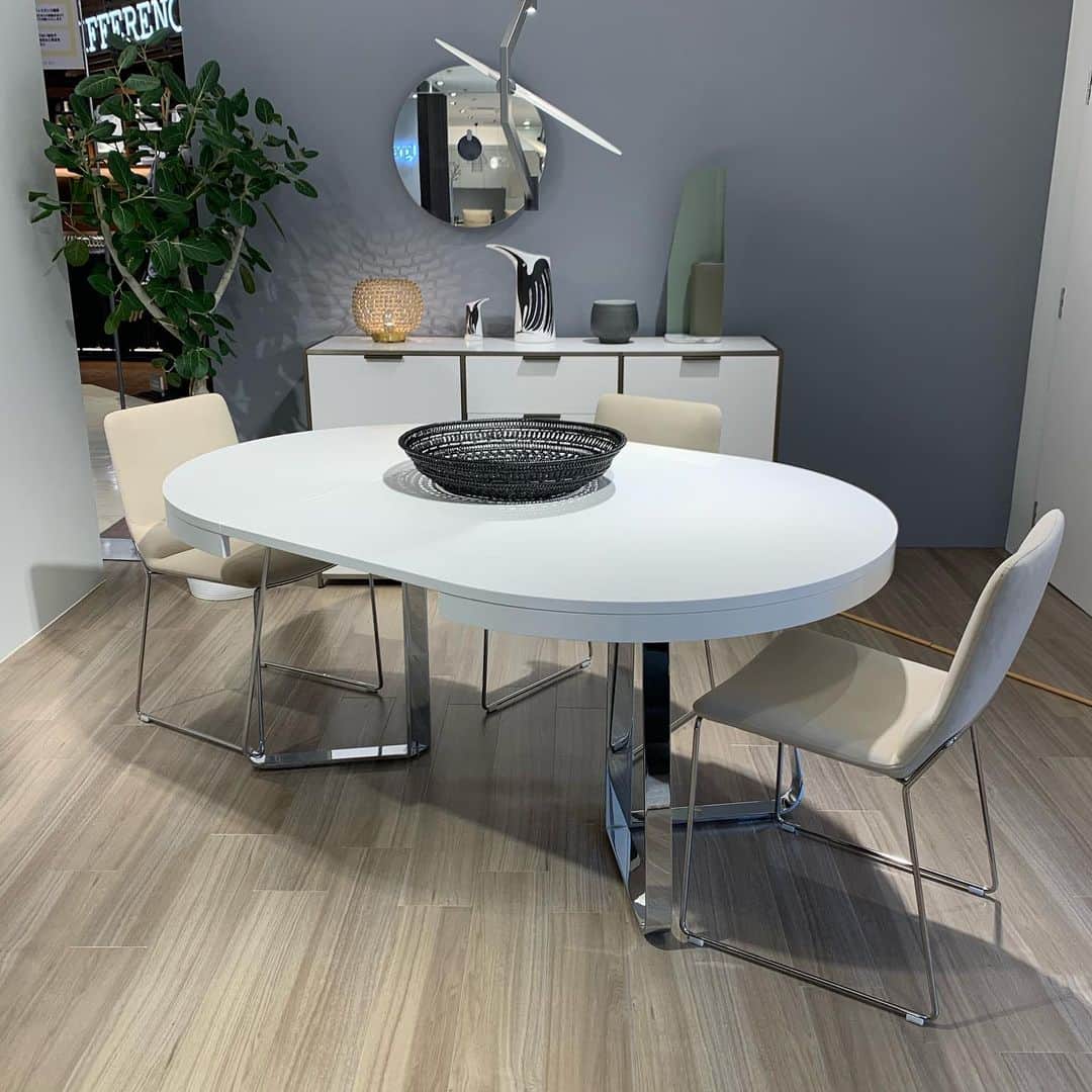 ligne roset shopのインスタグラム