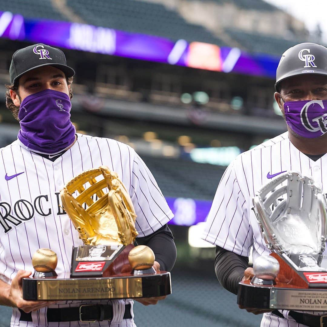 MLBさんのインスタグラム写真 - (MLBInstagram)「Nolan got some hardware tonight ... then he showed you why. 🏆」8月1日 10時41分 - mlb