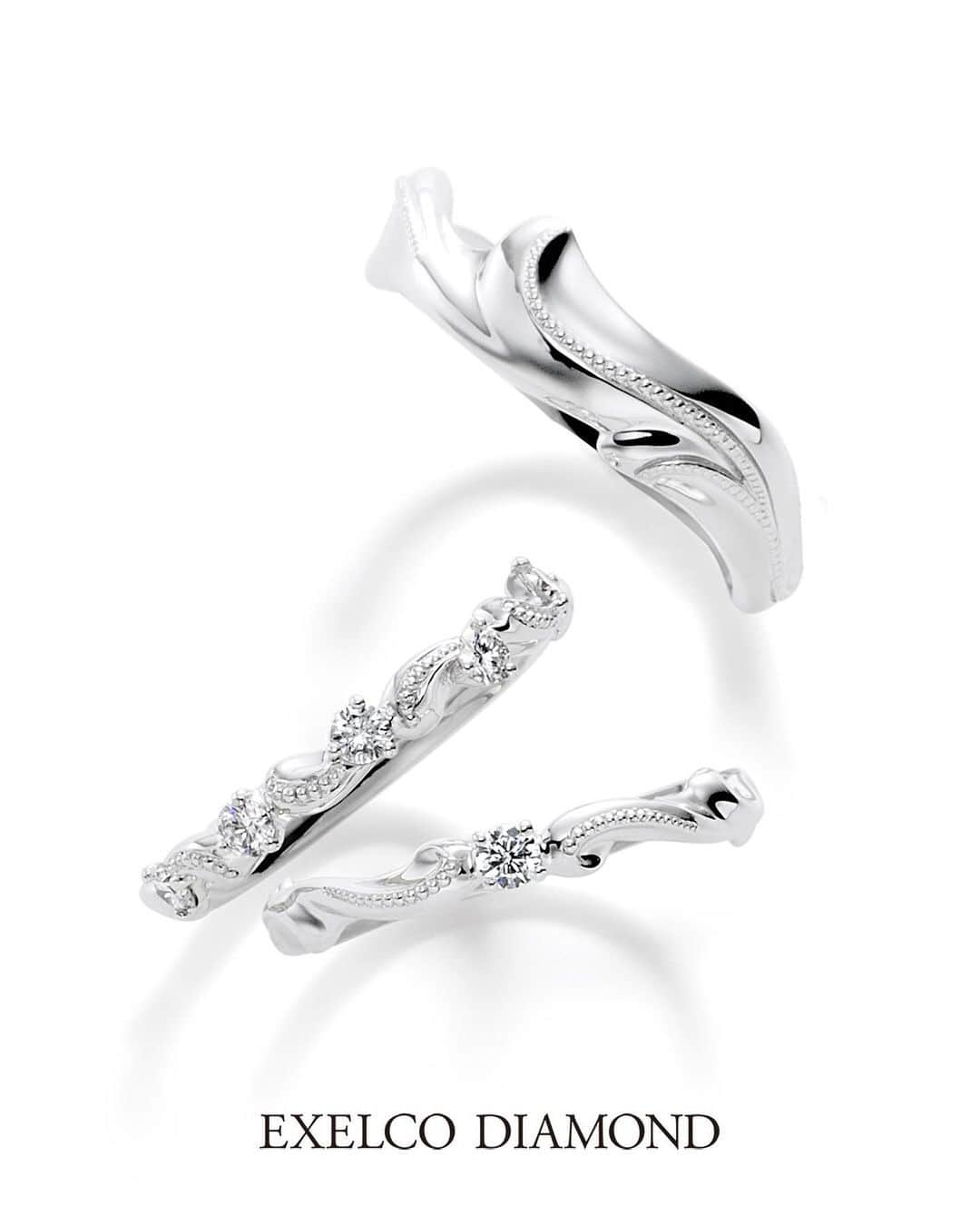 エクセルコ ダイヤモンド 婚約指輪♔結婚指輪さんのインスタグラム写真 - (エクセルコ ダイヤモンド 婚約指輪♔結婚指輪Instagram)「* 自社デザイナーの繊細で細かなデザイン エクセルコダイヤモンドのリングは すべて自社の日本人デザイナーが手がけています  ____________________________________________ Laviere Reliere ラヴィエール ルリエ -未来へと想いを紡ぐ- ____________________________________________  ベルギー伝統品の高貴な美しさをもつブルージュレース その豊かな表情から紡ぎだされたデザイン 宝石のように煌めくミル打ちと美しい曲線が 上品で華奢な女性像を演出します  #exelcodiamond #エクセルコダイヤモンド」8月1日 12時19分 - exelcodiamond