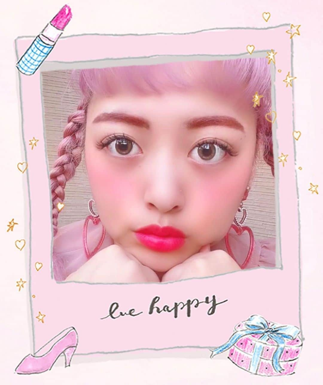 森崎アリスさんのインスタグラム写真 - (森崎アリスInstagram)「🦄💖🎀🦄💖🎀🦄💖🎀🦄💖🎀 . . #今日のカラコン は @pia_contact さん #feliamo 新色の エアリーベージュ🥺💖 . 透け感のある デザインだなぁ〜という イメージだったんだけど 着けてみてびっくり！ すごく瞳がはっきりしました🥺❤️ . フチがはっきりしてるから 黒目が小さいのが コンプレックスの子にも おすすめかも！ . リアルハーフアイまでもいかない、 でもハーフ！ってかんじの色でもなく ナチュラルな茶色い瞳になります💖 . .  .....↓↓↓カラコンデータ↓↓↓ .....DIA:14.2 .....着色直径:13.3 .....BC:8.6 .....含水率:55% .....↑↑↑↑↑↑↑↑ . . 横からのも次回載せますね！ （スライド投稿忘れた） . . #白石麻衣  #カラコン #ワンデー   #カラコンレポ #カラコンレビュー #カラコンぴあ #カラコン大好き #japan #harajuku #barbie #harajukufashion #pink #pinkfashion #moriari #ピンク星人」8月1日 13時31分 - morisaki_alice