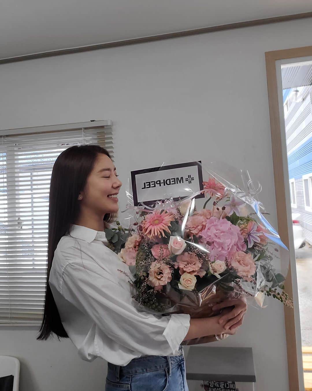 のインスタグラム：「우와아아아아 감동입니다😭메디필 러뷰❤️」