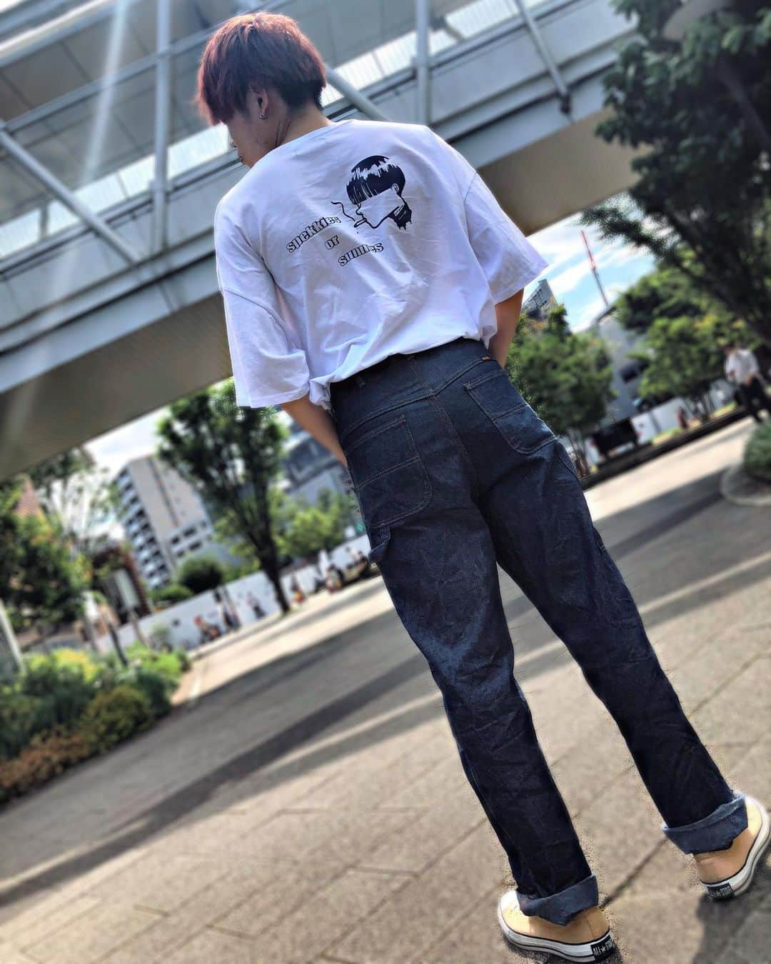 タクさんのインスタグラム写真 - (タクInstagram)「デニム×Tシャツ🤟🚬  CONVERSEがチラッと見えるのが好き😌  マスク付けてるよ😷  #アクシデンターズ #youtube #youtuber #デニム #夏コーデ #メンズファッション #tシャツ #古着 #古着コーデ #夏 #いいね #コメント #大歓迎」8月1日 14時55分 - accidenters.taku