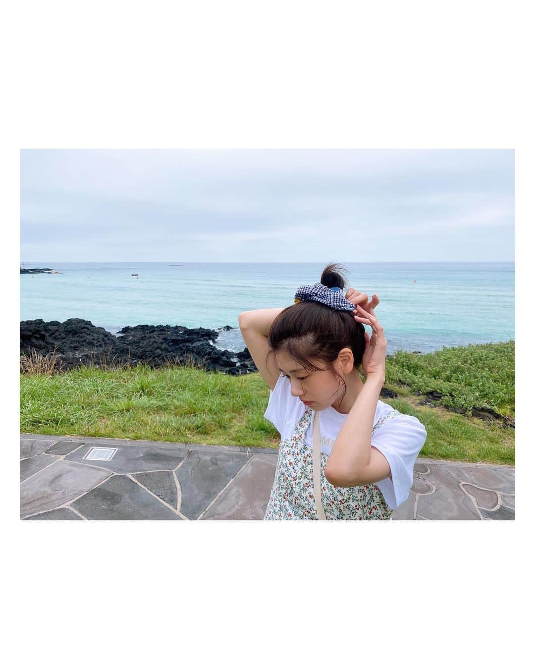 チョン・ソミンのインスタグラム：「🌷🌿」