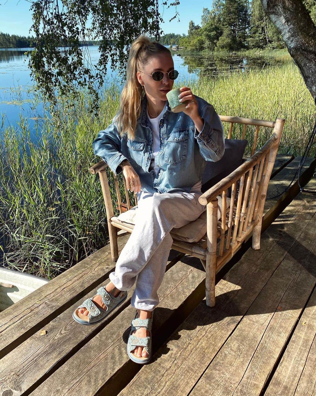 ペニーレ・タイスベックのインスタグラム：「Good Morning ☕️」