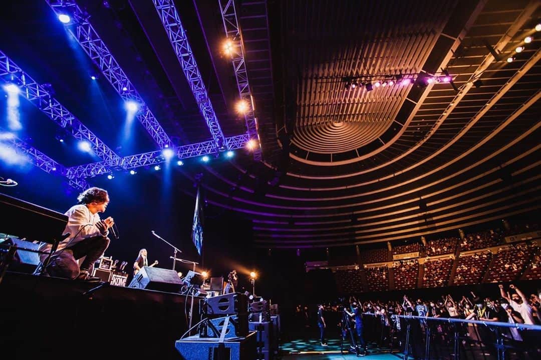 ナオミチさんのインスタグラム写真 - (ナオミチInstagram)「ジャイガスピンオフイベント 【THE BONDS 2020】 at大阪城ホール  純粋にLIVEを楽しませていただきました!! 早くから観てくれた皆様 本当にありがとうございました。  ROCKに光を。  感謝。  photo by @rickey_style   #ジャイガ #thebonds #大阪城ホール #大阪 #live」8月1日 17時29分 - naomichi_kom_rideme