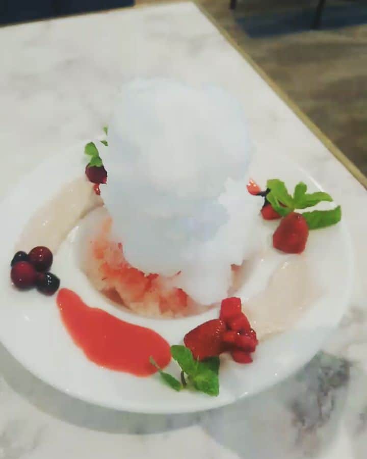 AYUNAのグルメインスタ