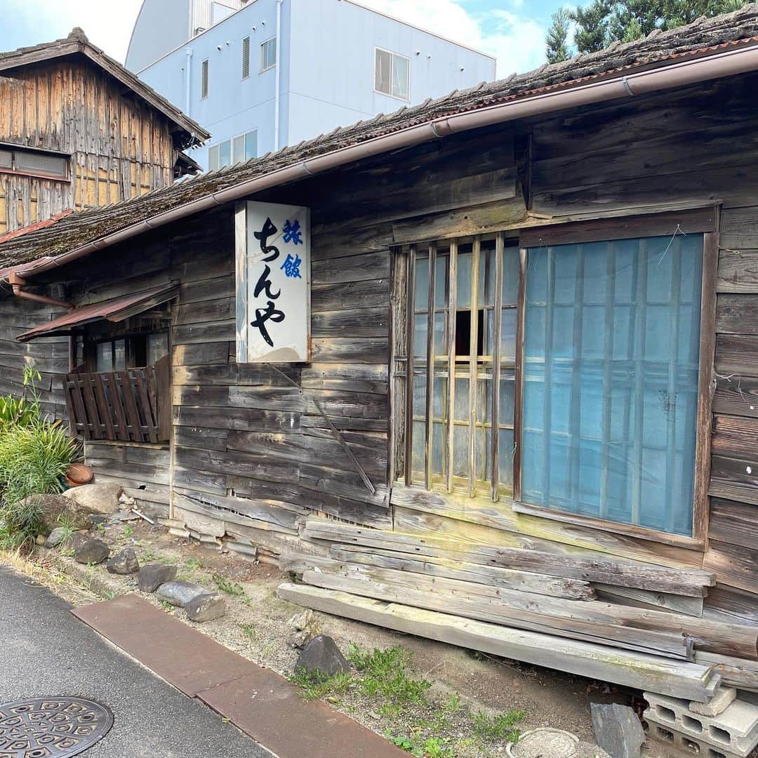 のインスタグラム：「つげ義春さんが好みそうな旅館発見」