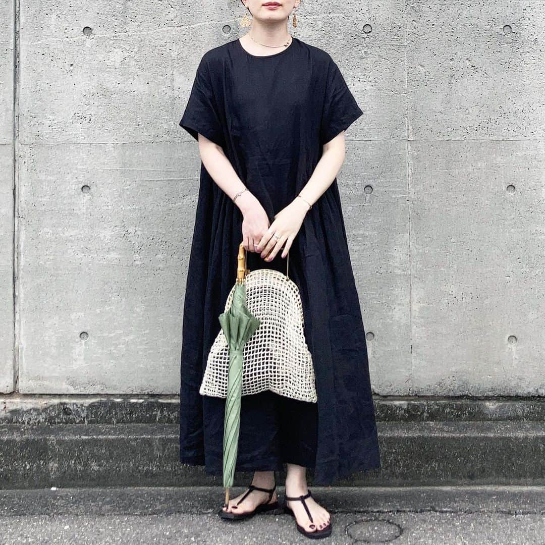 のインスタグラム：「. ♟🏸♟🧩♟ . #sirisiri #redchopworks #aeta #ocaille #jilsandernavy」