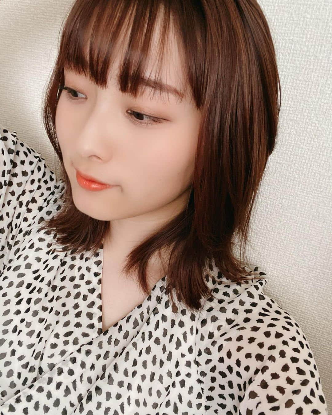 清原梨央さんのインスタグラム写真 - (清原梨央Instagram)「顔周りの髪ふわーっとさせた🌼 だいぶ髪が伸びてきて嬉しいです。もっと伸びてほしいな、ロング好き？？ ・ #ボブ #ミディアムヘア #外ハネ #ヘアアレンジ」8月1日 21時56分 - ___rioky001114