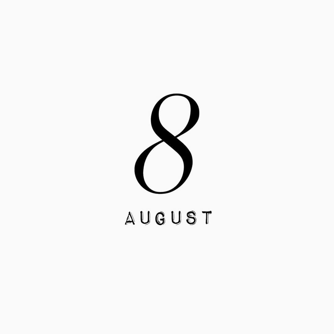 平井喜美さんのインスタグラム写真 - (平井喜美Instagram)「🍍#helloaugust 8月もよろしくね🍊🧡」8月1日 22時07分 - yoshimi1111