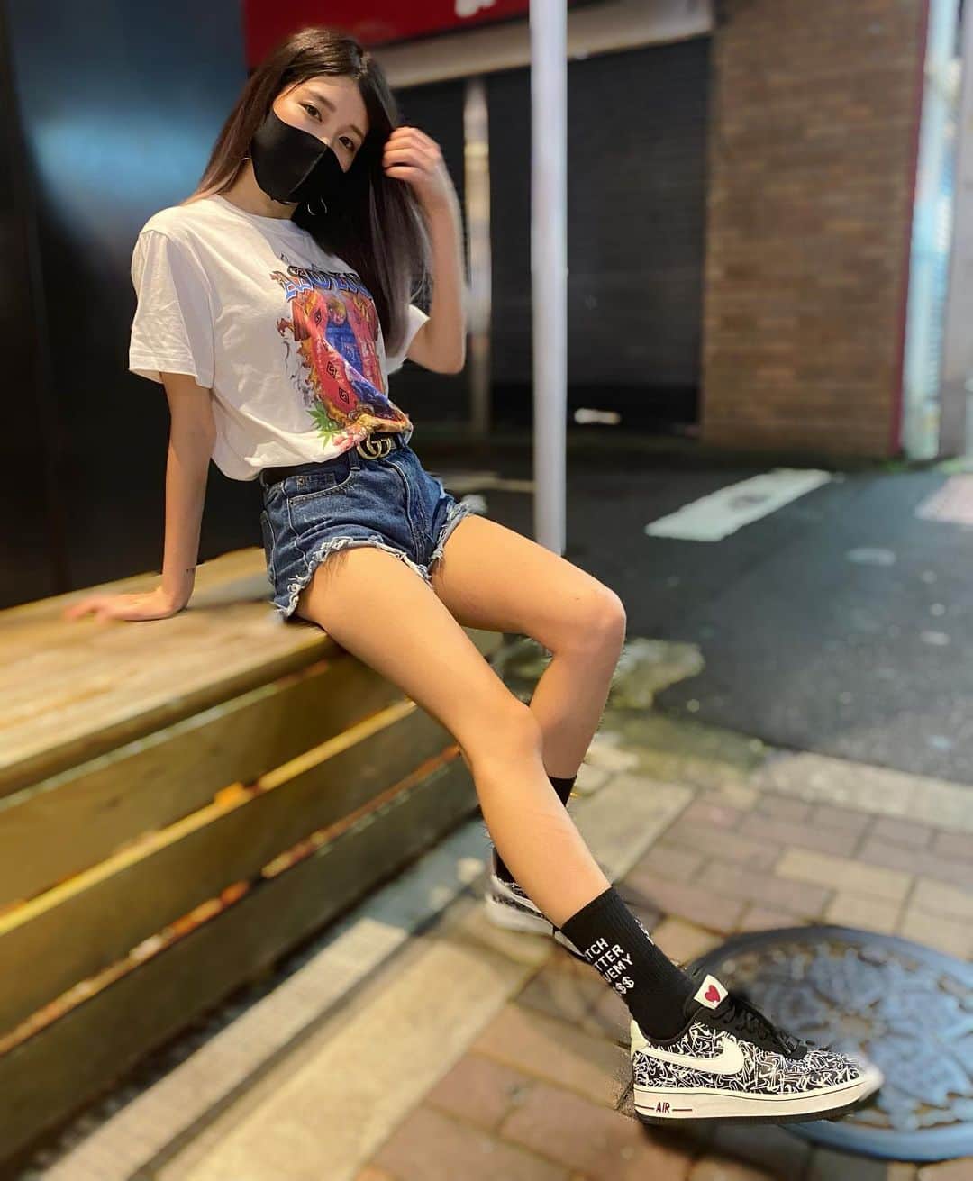 神崎紗衣さんのインスタグラム写真 - (神崎紗衣Instagram)「ASOKO🏩 . . #asoko#shibuyastyle#streetfashion#japaneseculture #hiphopfashion#japanesegirl#portraitphotography」8月1日 22時20分 - kanzaki_sae