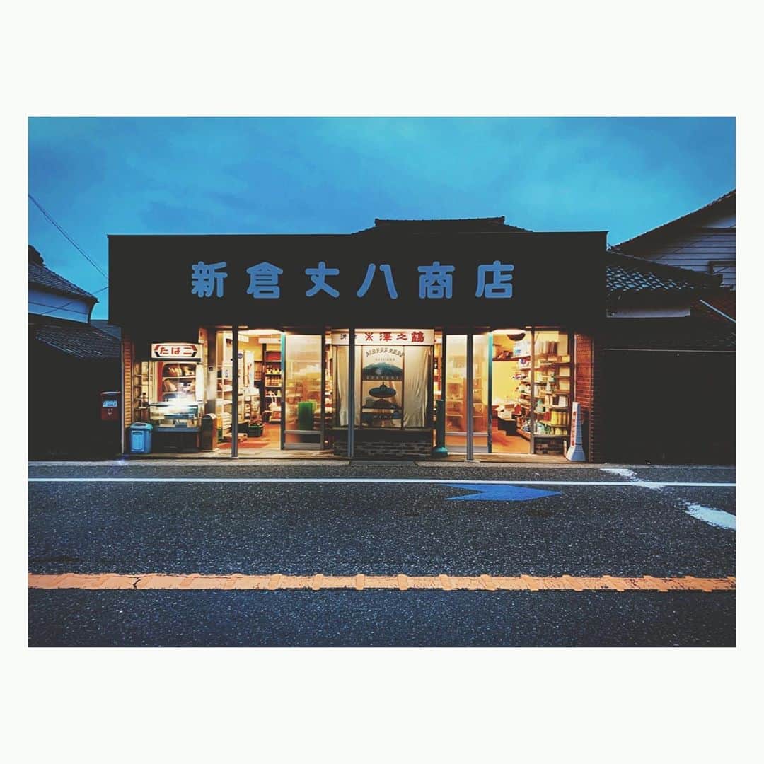 高橋ヨーコさんのインスタグラム写真 - (高橋ヨーコInstagram)「家から歩いていける唯一の店…」8月1日 22時23分 - yoko1970