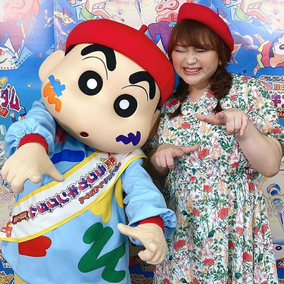 りんごちゃんさんのインスタグラム写真 - (りんごちゃんInstagram)「ドキがムネムネ❤  「映画 クレヨンしんちゃん 激突! ラクガキングダムと ほぼ四人の勇者」の公開日が  2020年９月11日(金)に 決定いたしましたぁぁぁ‼️  #しんちゃん #りんごちゃん」8月1日 22時47分 - ringochan_0626