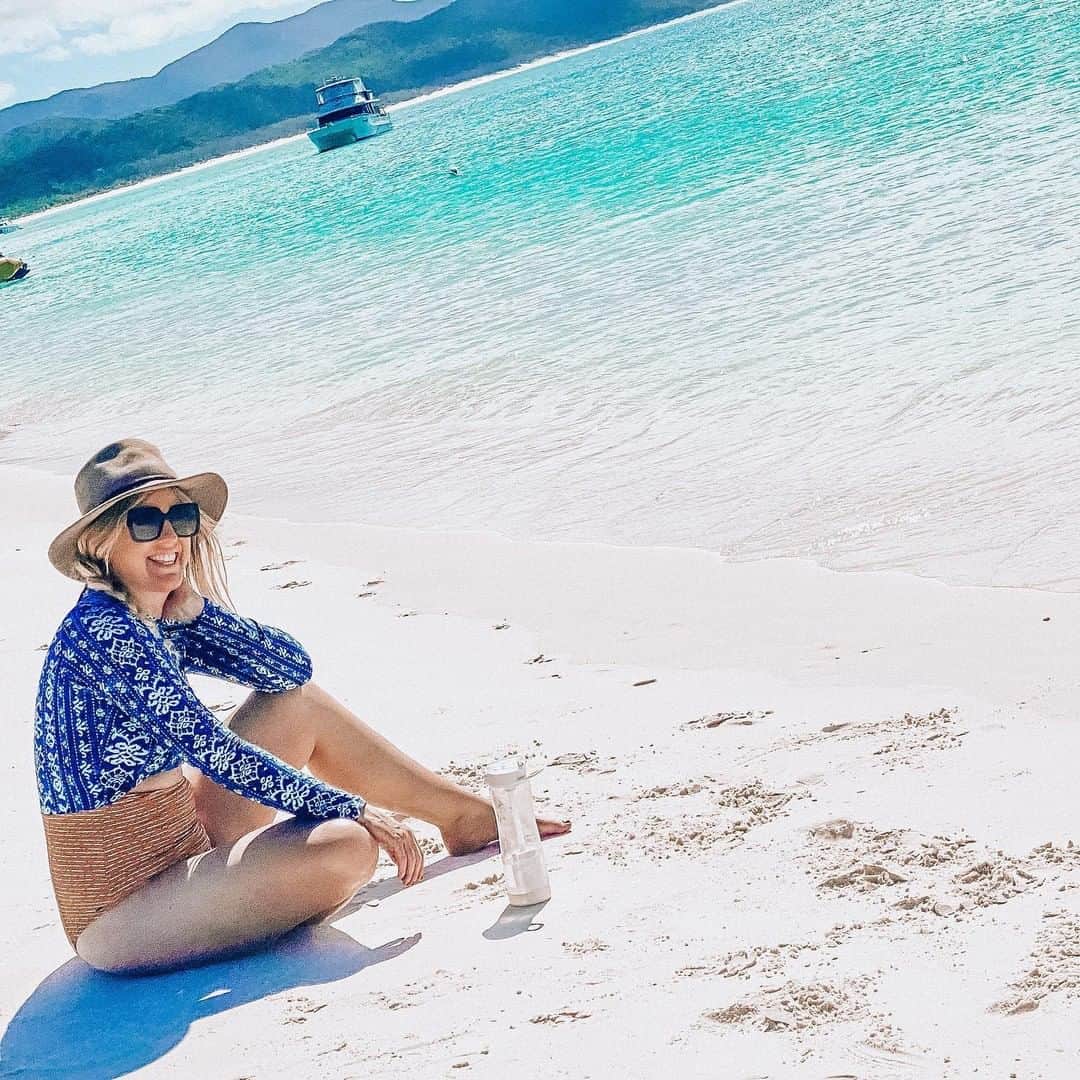 のインスタグラム：「Saturday 🌴 vibes. If you could go anywhere in the world this weekend, where would you go?⁠ ⁠ 📷 @smartymartypartay⁠ ⁠ ⁠ ⁠ #ariix360 #ariixfamily #ariix #ariixcorp #ariixrep #ariixrepresentative #puritii #myariixlife #ariixlifestyleperks #ariixlifestyle #ariixlife #ariixliving #myariixrewards #ariix2020 #your2020business #2020lifestyle #ariixtravel #ariixdiamonds #ariixloyaltyshopping #ariixrocks #2020goals #puritiipledge #puritiibottle #puritiimagic #reduceplasticwaste #cleanwater #healthyliving #healthylife #healthylifestyle #bestlife⁠」