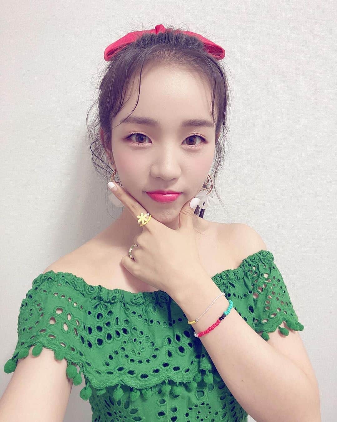 ペク・アヨンのインスタグラム：「도레미마켓🎄」