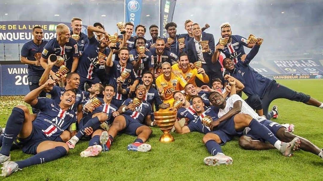 マルコ・ヴェッラッティのインスタグラム：「Yessssssssssssss🏆 @psg #4」