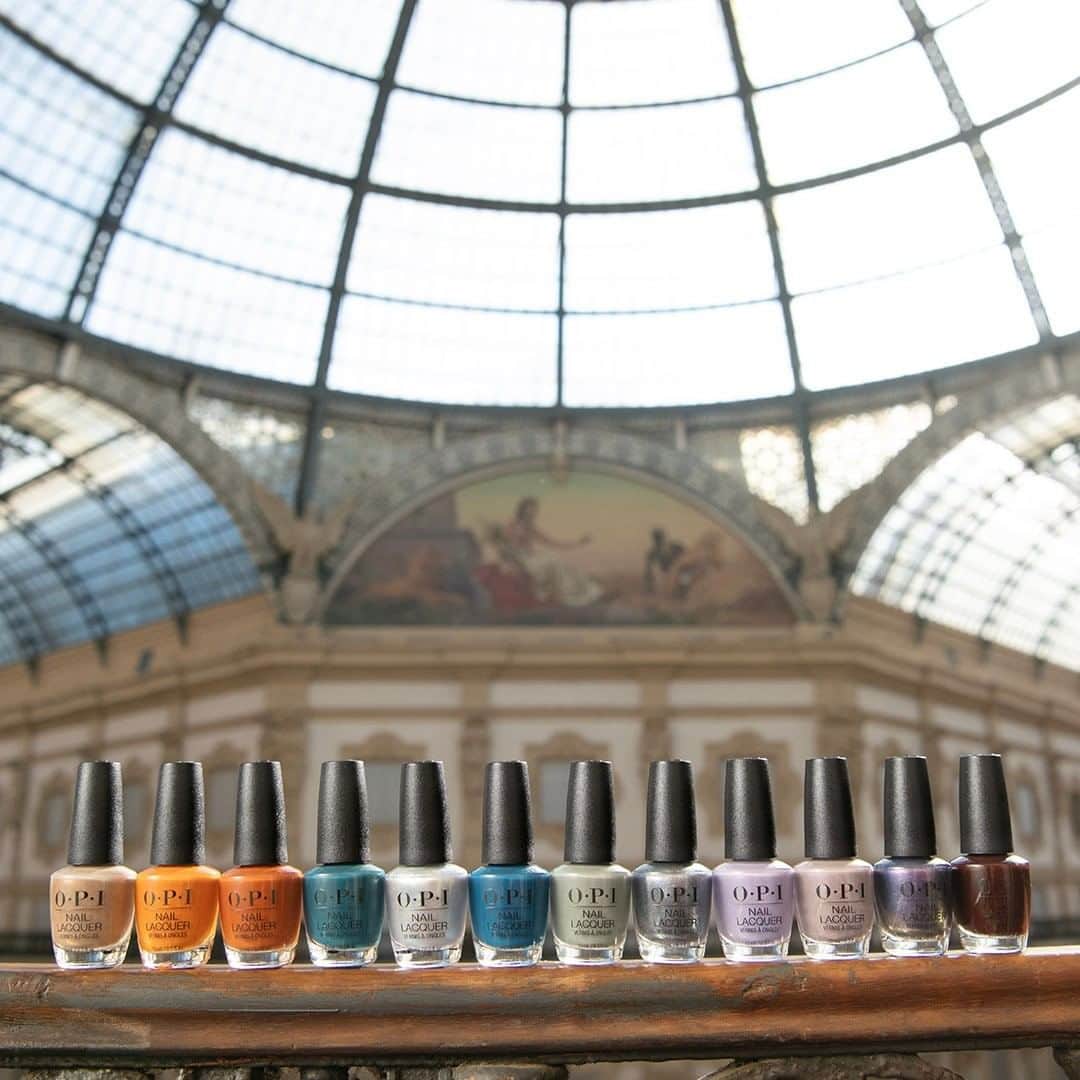 OPIさんのインスタグラム写真 - (OPIInstagram)「This fall, the dynamic elements of fashion, art and design come to life with #OPIMuseOfMilan. Featuring 12 shades to perfectly accentuate fall trends and spark original creativity. #linkinbio for all the fresh details.   #ColorIsTheAnswer #OPINailLacquer #FallFashion #FallTrends #FallNails #DarkNails #NailsOfInstagram #MilanFashion #OPIObsessed」8月2日 0時30分 - opi