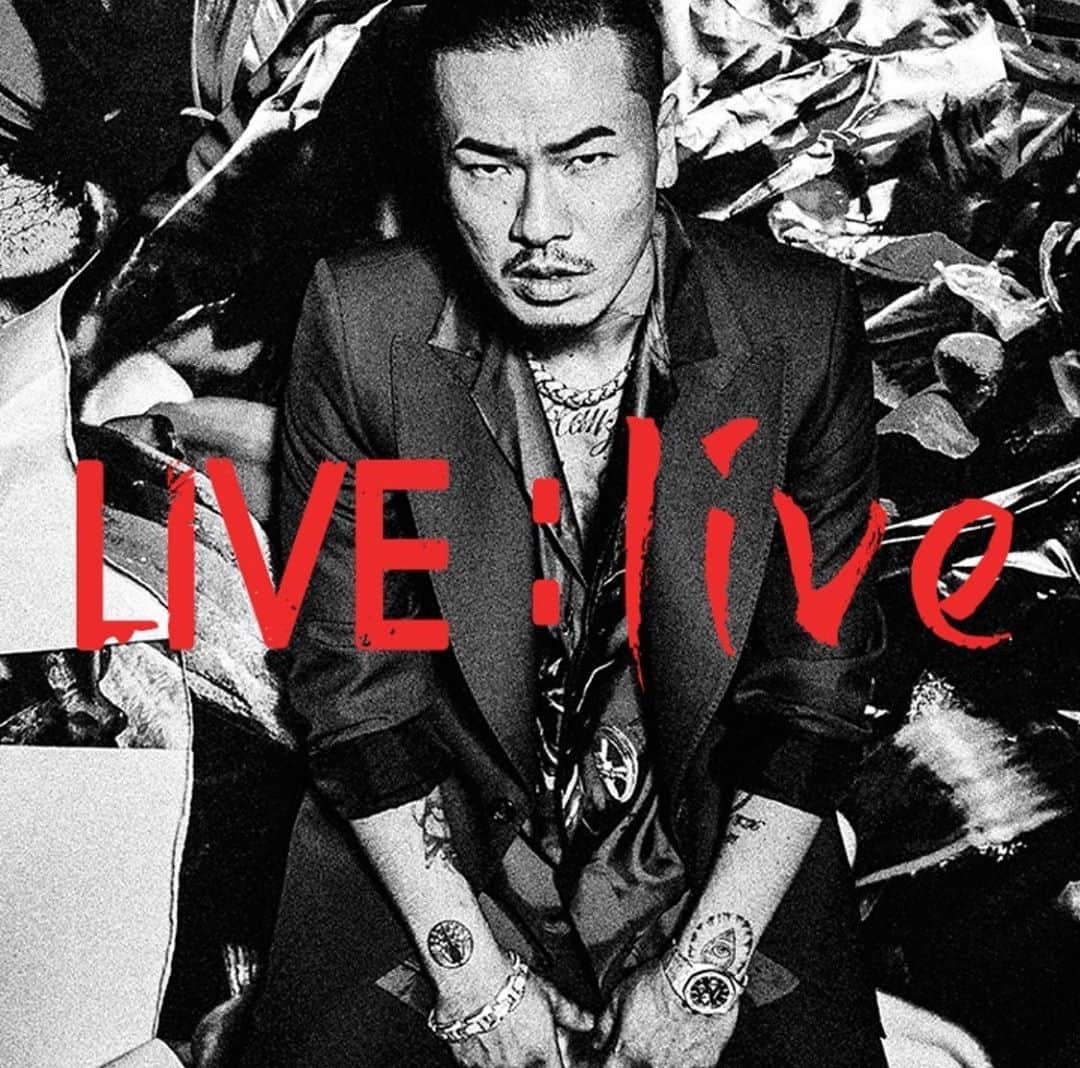 AK-69さんのインスタグラム写真 - (AK-69Instagram)「- New Album「LIVE : live」 Digital 2020.08.02 Start🔥 - [収録楽曲] 01. LIVE : live 02. No Limit 〜この映画のあらすじなら知ってる〜 03. Bussin’ feat. ¥ellow Bucks 04. Speedin’ feat. MC TYSON, SWAY, R-指定 05. B-Boy Stance feat. IO 06. Guest List 07. Skit -Toast To That- 08. もしよければ 09. Ha? 10. Hard To Remember -Season 0.5- 11. See You Again -Season 1- 12. I Don’t Wanna Know -Season 2- 13. ハレルヤ -The Final Season- 14. Skit -Procession- 15. If I Die feat. ZORN 16. Hard To Remember Remix -Season 0.5- feat. Eric Bellinger ※BONUS TRACK - #AK69 #DefJamRecordings #FlyingB #LIVElive #NewAlbum #YellowBucks #MCTYSON #SWAY #R指定 #IO #ZORN #EricBellinger @yellowbucks_tttg @mctyson_official @sway_ldh @iointheday @_zorn_ @ericbellinger @djryow @hazu_obrigarrd @ryosuke726 @rimazi.flying.b」8月2日 0時23分 - ak69_staff