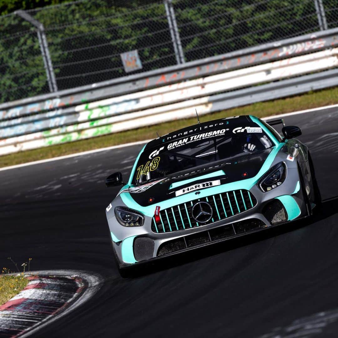 Mercedes AMGさんのインスタグラム写真 - (Mercedes AMGInstagram)「Four races, six podium successes! Our Mercedes-AMG Customer Racing Teams have once again finished on the podium in the Nürburgring Endurance Series - after two victories and three further podium results. In the fourth race at the @nuerburgringls the #6 Mercedes-AMG Team HRT AutoArenA (@hauptracingteam) secured P3. Additionally, the pole setter #23 @getspeed Performance won in SP9 Am class. In SP8T class, the #155 Mercedes-AMG GT4 by @teamblackfalcon Team TEXTAR and Hangar Zero by @joerg_van_ommen_autosport finished first and third. Some race impressions in the gallery!  #MercedesAMGMotorsport #MercedesAMG #AMGGT3 #AMGGT4 #VLN #NLS #GreenHell」8月2日 0時39分 - mercedesamg