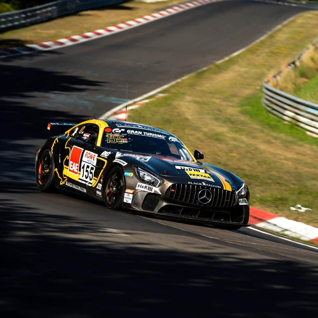 Mercedes AMGさんのインスタグラム写真 - (Mercedes AMGInstagram)「Four races, six podium successes! Our Mercedes-AMG Customer Racing Teams have once again finished on the podium in the Nürburgring Endurance Series - after two victories and three further podium results. In the fourth race at the @nuerburgringls the #6 Mercedes-AMG Team HRT AutoArenA (@hauptracingteam) secured P3. Additionally, the pole setter #23 @getspeed Performance won in SP9 Am class. In SP8T class, the #155 Mercedes-AMG GT4 by @teamblackfalcon Team TEXTAR and Hangar Zero by @joerg_van_ommen_autosport finished first and third. Some race impressions in the gallery!  #MercedesAMGMotorsport #MercedesAMG #AMGGT3 #AMGGT4 #VLN #NLS #GreenHell」8月2日 0時39分 - mercedesamg