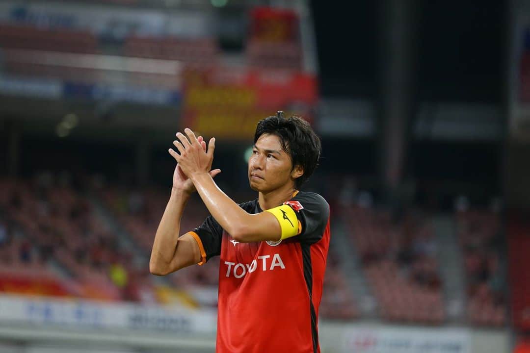 丸山祐市のインスタグラム：「vs 柏レイソル﻿ ﻿ 昨日の敗戦を無駄にしないように、次の試合に向けて、またいい準備します。﻿ ﻿ 次こそ勝ち点3を。﻿ ﻿ 昨日は応援ありがとうございました！﻿ ﻿ #nagoyagrampus﻿ #grampus﻿ #名古屋グランパス﻿ #丸山祐市﻿ #3﻿」
