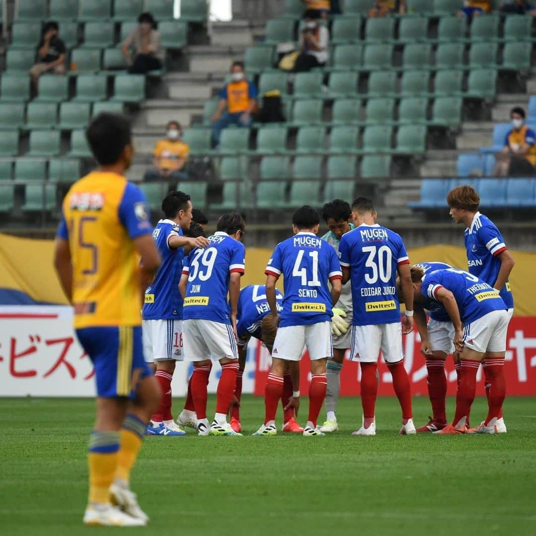 仙頭啓矢さんのインスタグラム写真 - (仙頭啓矢Instagram)「＋3‼️ 🔴⚪️🔵  #fmarinos  #トリコロールの絆いまこそ強く  #41」8月2日 14時08分 - keiyasento