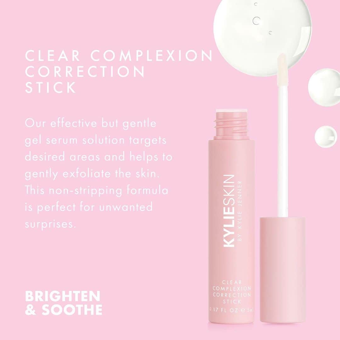Kylie Cosmeticsさんのインスタグラム写真 - (Kylie CosmeticsInstagram)「Swipe to read more about @kylieskin’s new Clarifying Collection launching 8.6 on KylieSkin.com 💗✨ These products are here to help with skin congestion and overall stressed skin! Detox Face Mask, Clear Complexion Correction Stick and Clarifying Facial Oil are an amazing trio for a more balanced and renewed complexion. 🤍」8月2日 12時48分 - kyliecosmetics