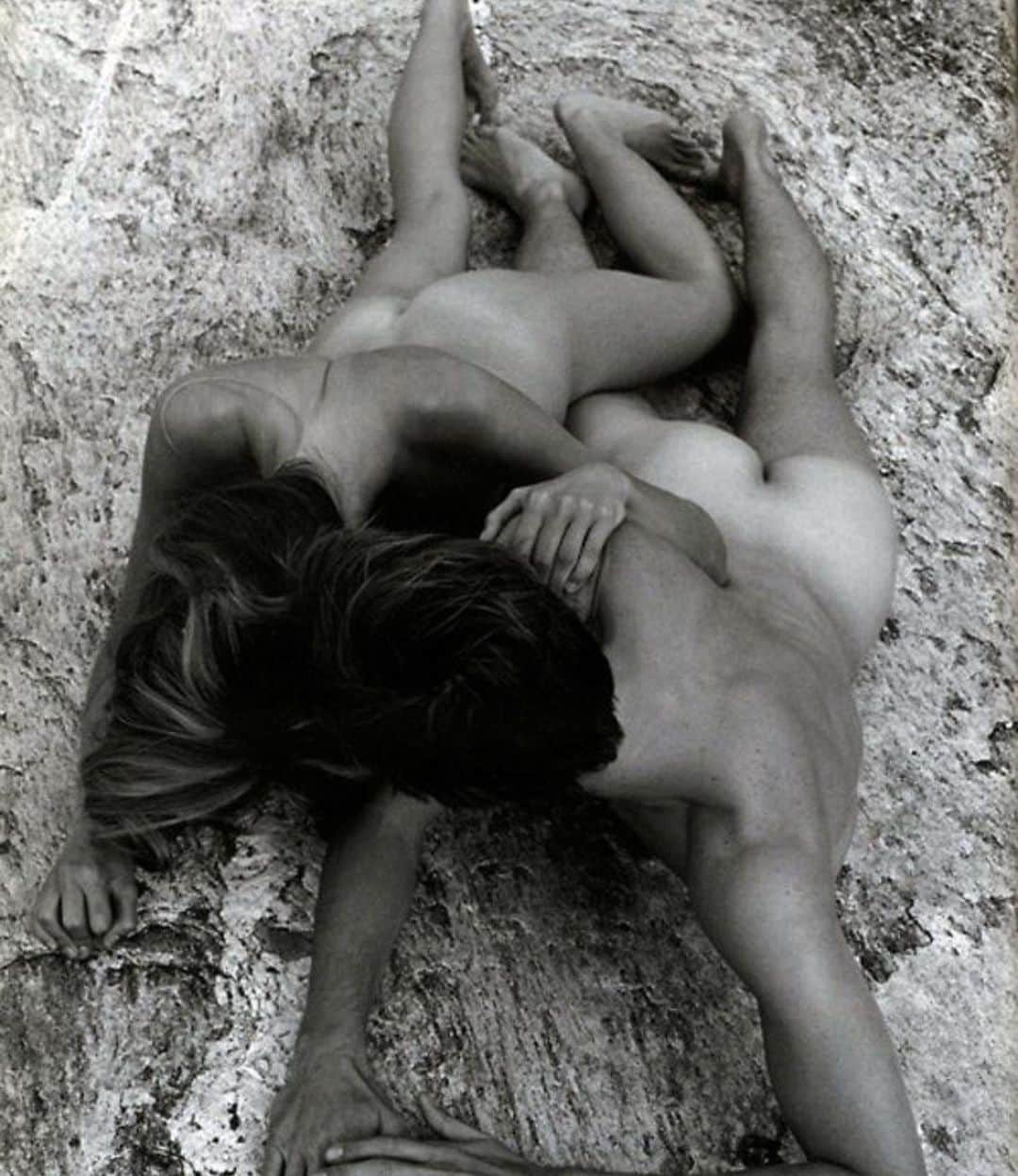 デレク ラムのインスタグラム：「Sunday. Just you and me babe.  @mikaeljansson @voguerussia 1999」