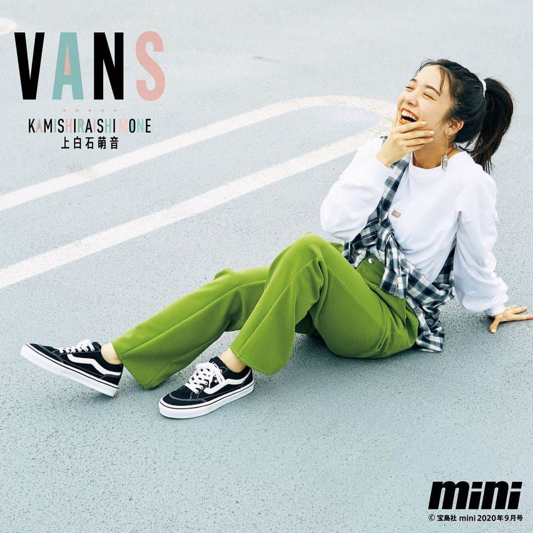 ABCマートさんのインスタグラム写真 - (ABCマートInstagram)「【mini9月号掲載】 上白石萌音(@mone_kamishiraishi) meet VANS . 新定番の超軽量”ファルケン” オールドスクールのクラシックDNAを継承するモデル . VANS FALKEN V3830 BLACK ¥7,000+tax . #abcマート#abcmart#エービーシーマート#mini#vans#vansjapan#ヴァンズ#上白石萌音 #ファルケン#falken」8月2日 13時35分 - abc_mart_japan