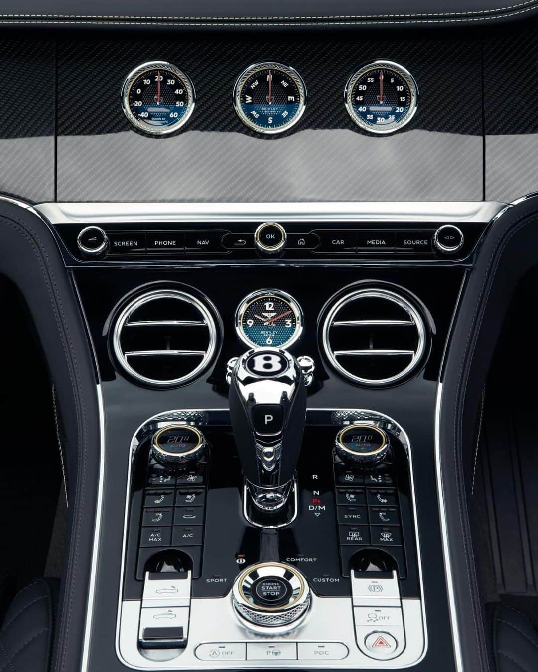 ベントレーさんのインスタグラム写真 - (ベントレーInstagram)「When you can go 0-60 in 3.9 seconds, people tend to ignore the little design details. Fortunately, our designers didn’t. The #Bentley #ContinentalGT V8. Configure yours through the link in bio. _ Continental GT V8 WLTP drive cycle: combined fuel consumption: 23.9 mpg (11.8 l/100 km), combined CO₂: 268 g/km」8月2日 5時12分 - bentleymotors