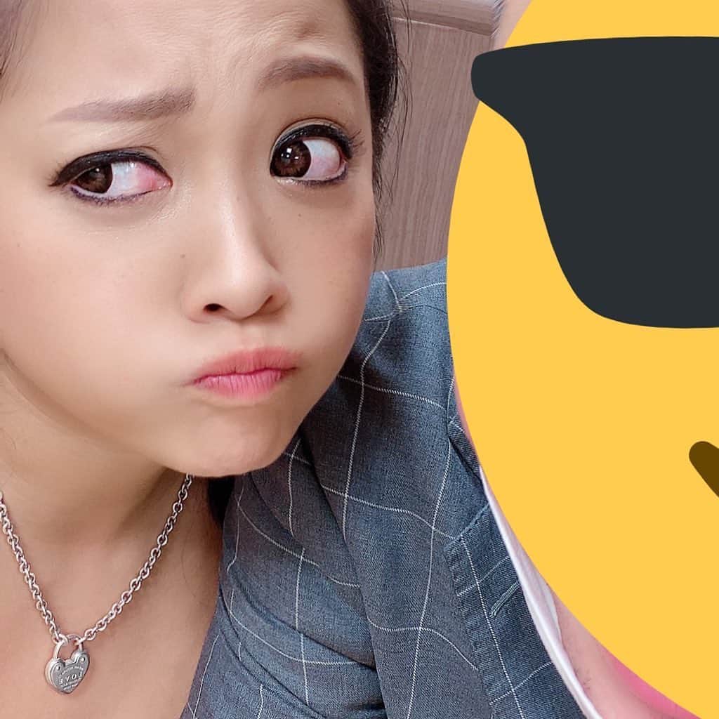 小向美奈子さんのインスタグラム写真 - (小向美奈子Instagram)「都内いやだわ。 人間犬と蕎麦食べた。」8月2日 5時56分 - x375x_komukai.m