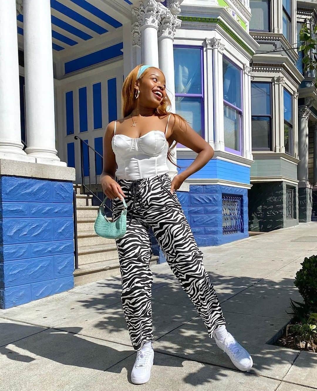 Beginning Boutiqueさんのインスタグラム写真 - (Beginning BoutiqueInstagram)「Just restocked! ✖️ Babe @mayatrends in the exclusive Tiger Lace Up Pants Zebra - back by popular demand!」8月2日 7時55分 - beginningboutique