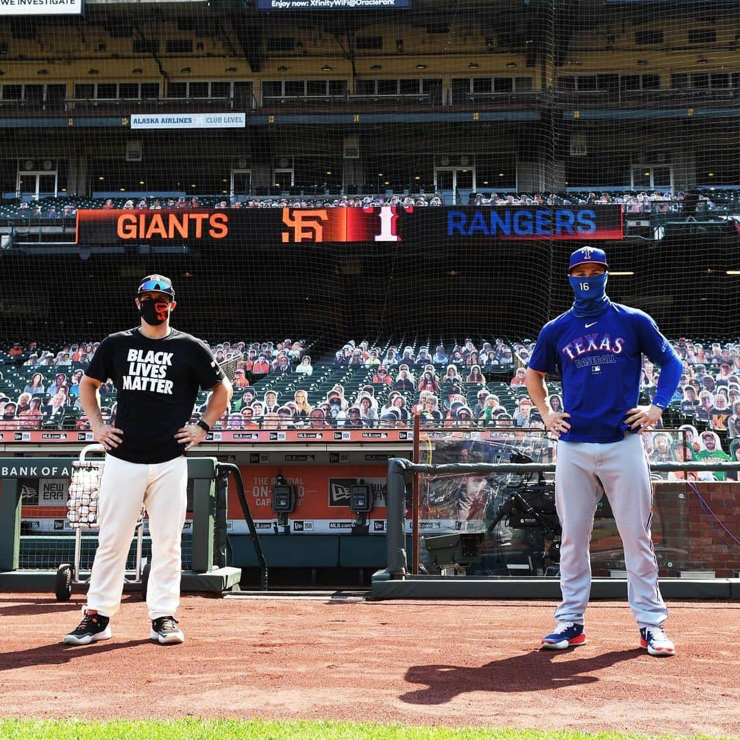 テキサス・レンジャーズさんのインスタグラム写真 - (テキサス・レンジャーズInstagram)「Brotherly love. ⚾️」8月2日 8時29分 - rangers