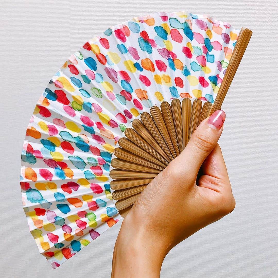 のインスタグラム：「mini扇子🎐 お洒落可愛い😚 #pop#扇子#mini#summer」