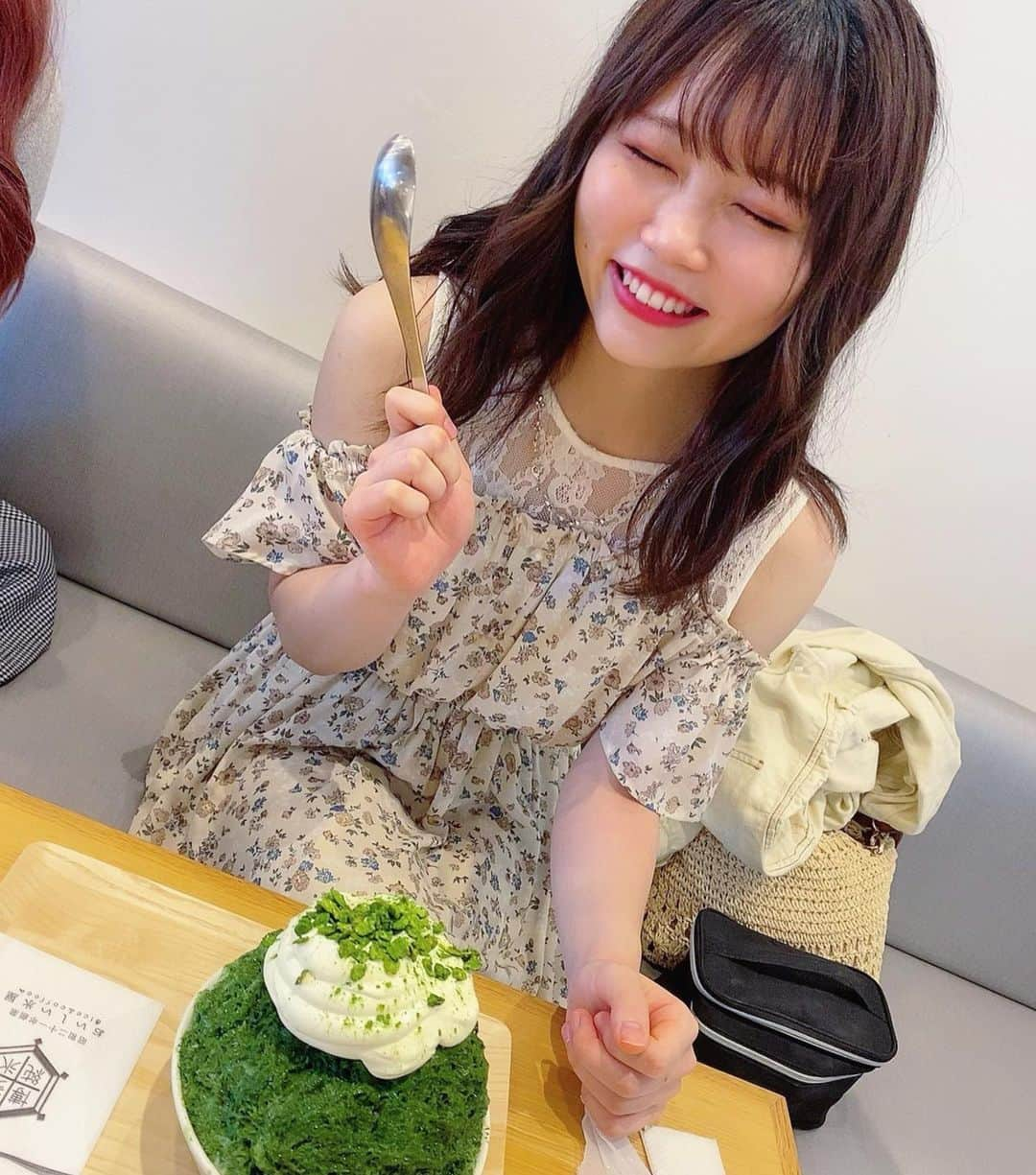 秋吉優花さんのインスタグラム写真 - (秋吉優花Instagram)「夏がやってきた🍧🌊 . #おいしい氷屋 #天神カフェ #天神グルメ #福岡カフェ #かき氷」8月2日 12時21分 - akiyoshi_1024