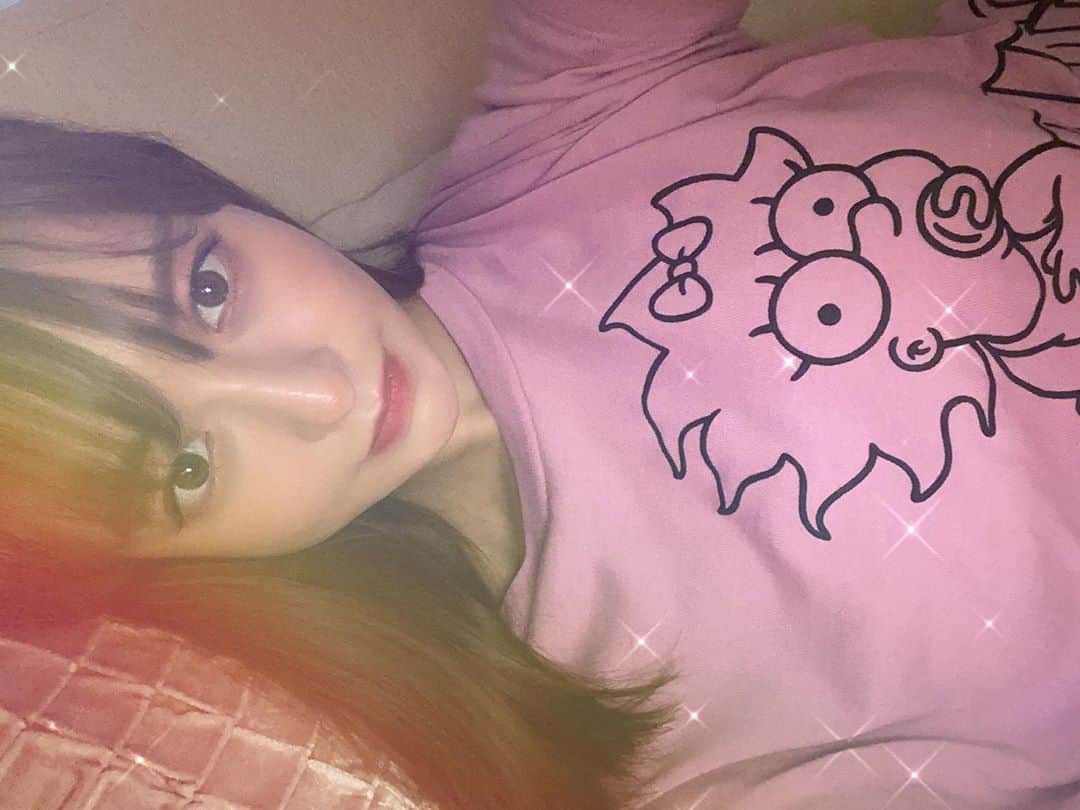 のインスタグラム：「伸ばしていた前髪 切ってしまいました...✂️」